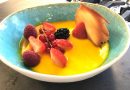Panna cotta met yoghurt – mangosaus